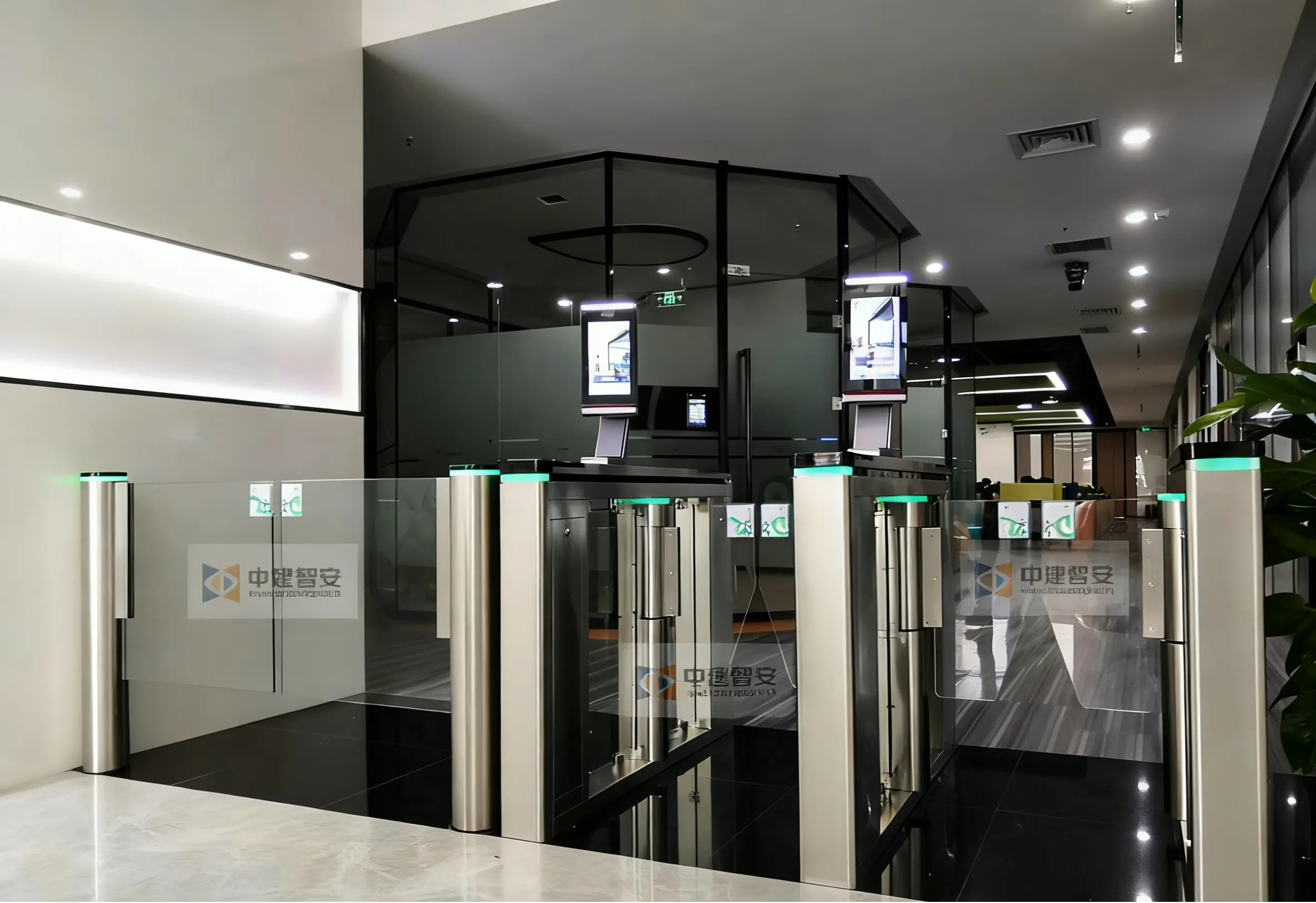 Cổng quay thông minh: Trụ cột cốt lõi để xây dựng hệ sinh thái an ninh toàn cầu mới