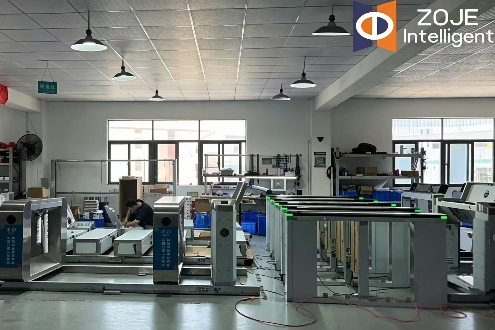 Cổng xoay siêu rộng tùy chỉnh ZOJE để kiểm soát truy cập cao cấp