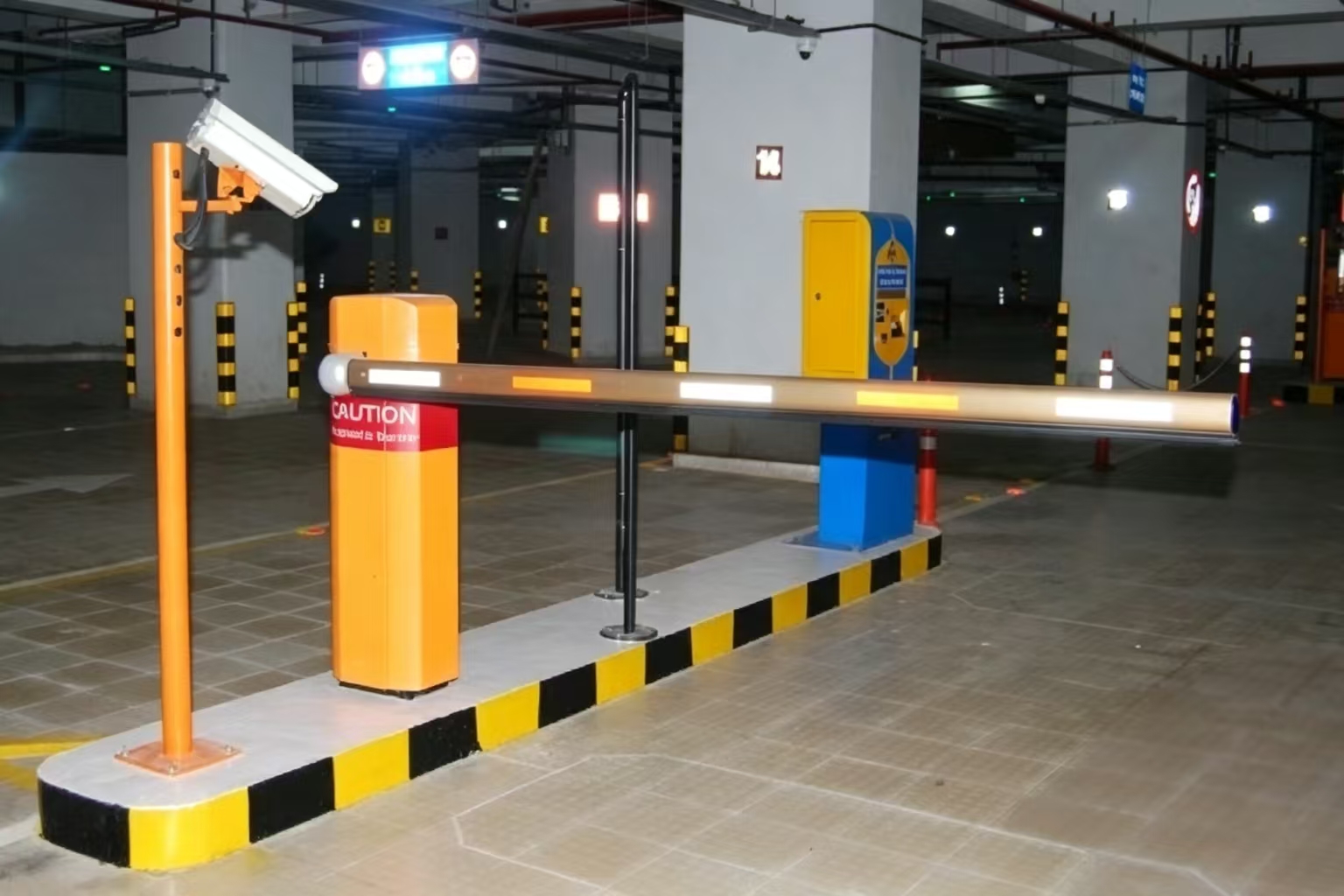 ZOJE hoàn thành thử nghiệm tại nhà máy cổng rào chắn bằng đèn LED chỉ báo làn đường